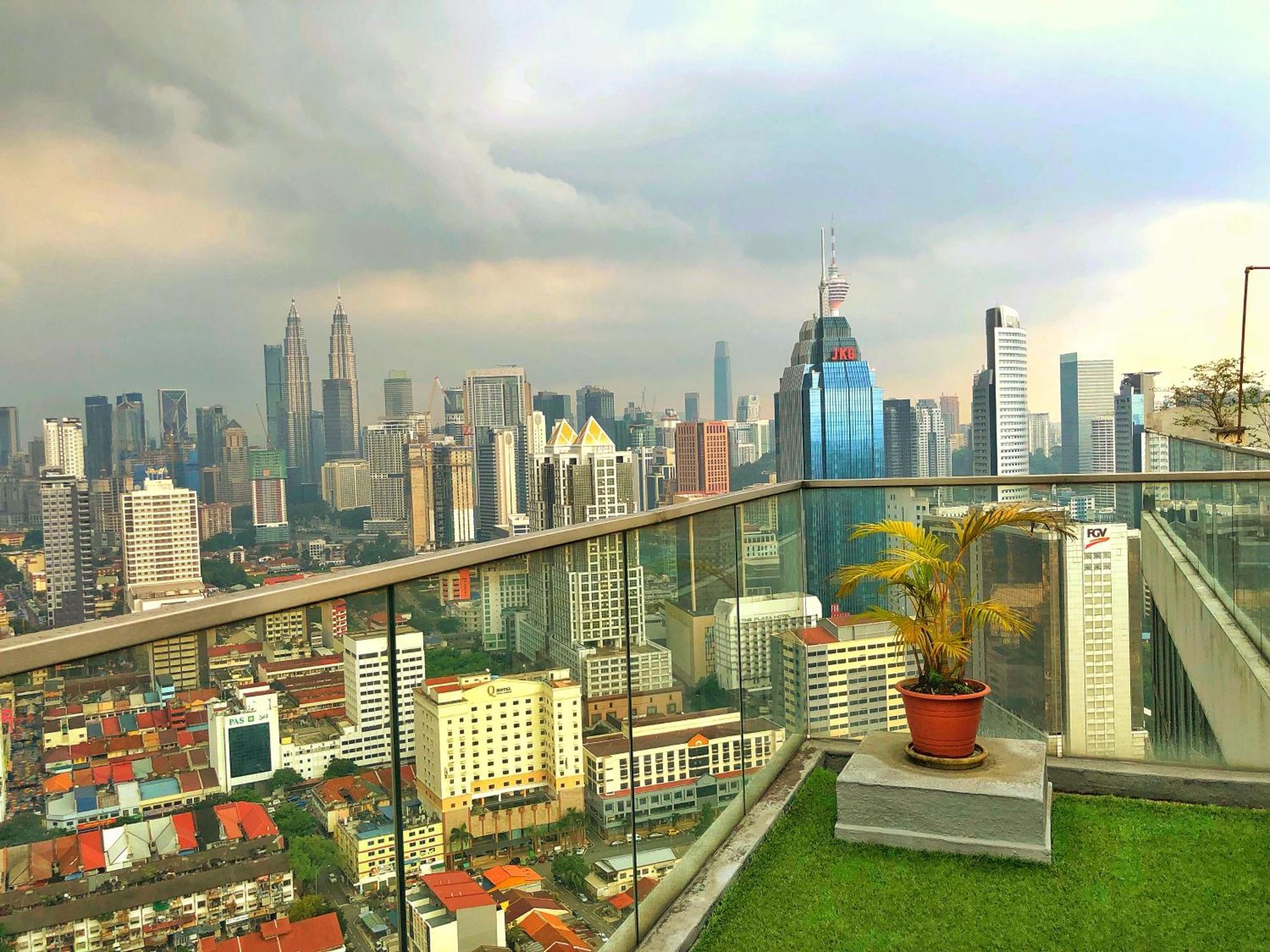 Penthouse On 34 - The Highest Unit And Best Views In Regalia & Private Rooftop Terrace — Photos 1